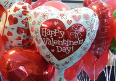 Floral And Heart Printed Balloons for Valentines Day home Decor